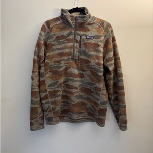 Patagonia Men's Zip-Up Fleece Pullover in Brown and Tan Camo